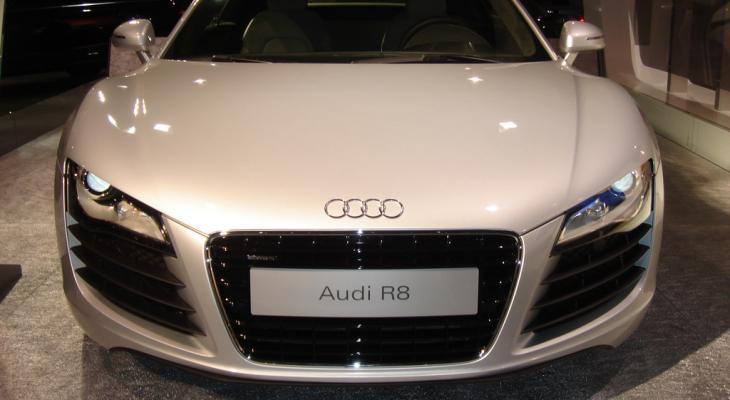 Audi_R8_front