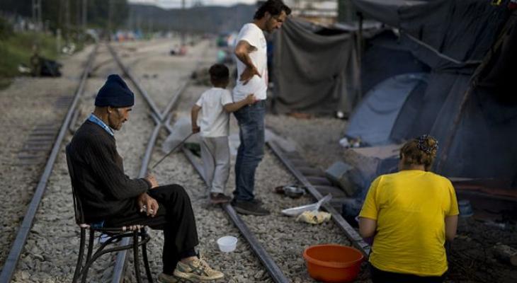 160516072650_refugees_greece_640x360_ap_nocredit