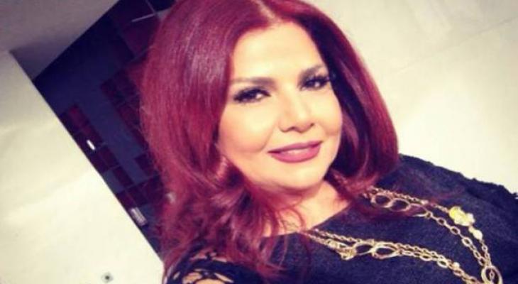 بالصورة - صباح الجزائري بلقطة رومانسية جداً مع زوجها