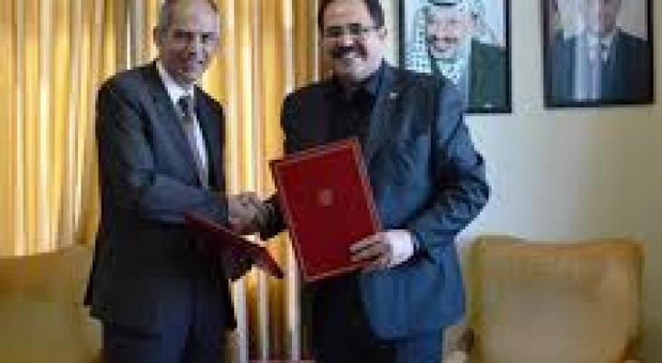 صيدم والقنصل