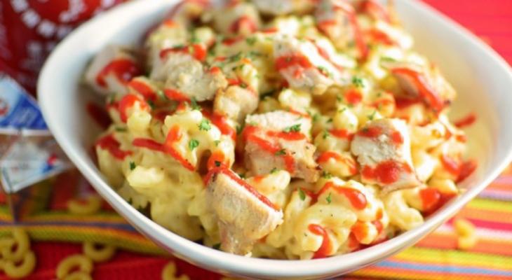 Mac-and-Cheese-with-Sriracha-close-1024x724-980x498