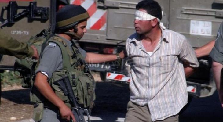 الاحتلال يعتقل مواطناً ويصادر سيارته في طولكرم