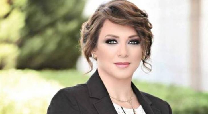 بالصورة: تكريم سلاف فواخرجي بجائزة فاتن حمامة !
