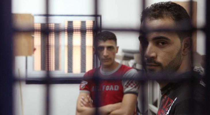 6 أسرى يدخلون أعواماً جديدة في سجون الاحتلال الإسرائيلي