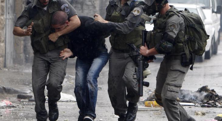 الاحتلال يعتقل شابًا فلسطيني