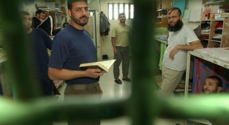 الأسير حسين اللوح يدخل عامه الـ17 في سجون الاحتلال