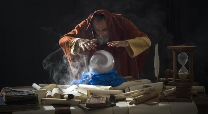 القبض على أشهر دجالين عملوا في فضائيات مصرية
