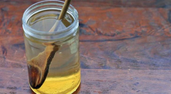 experience-the-healing-power-of-honey-water-jpg-64463812243737882