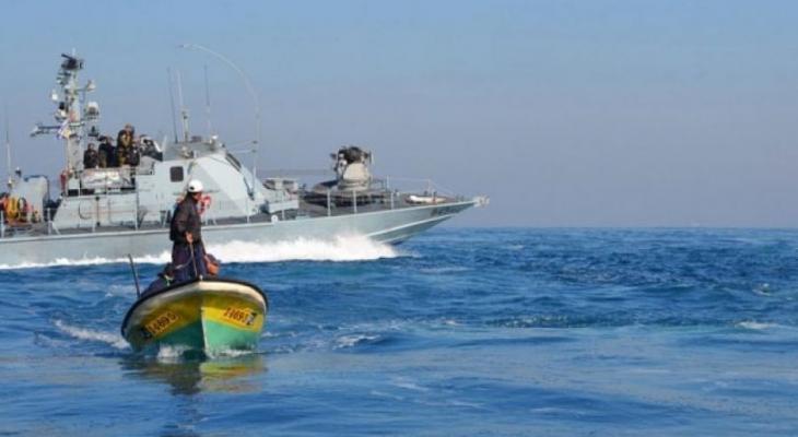 "مجلس العمال" يُدين استهداف الاحتلال 4 صيادين في بحر مدينة غزّة 