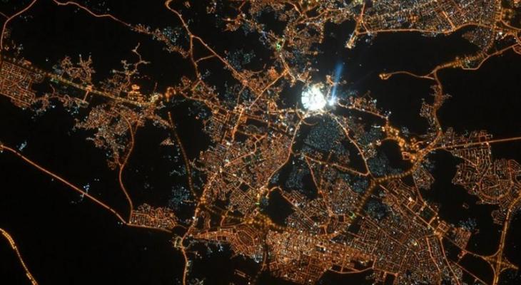 تصريحات مثيرة لرائد فضاء روسي حول رؤية مكة من الفضاء.jpg