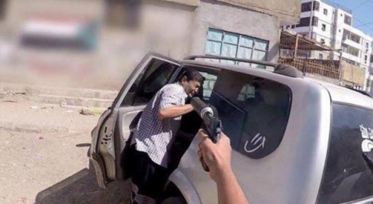 ملثم داعشي