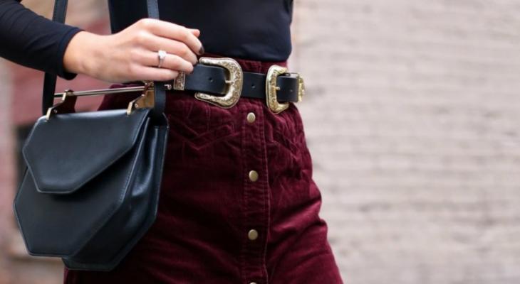 b-low-the-belt-bri-bri-gold-double-buckle-burgundy-corduroy-pencil-skirt-turtleneck-m2malletier-bag-work-wear-office-style-professional-mary-orton-memorandum-san-francisco-sf-style-fashion-blogger8-980x498