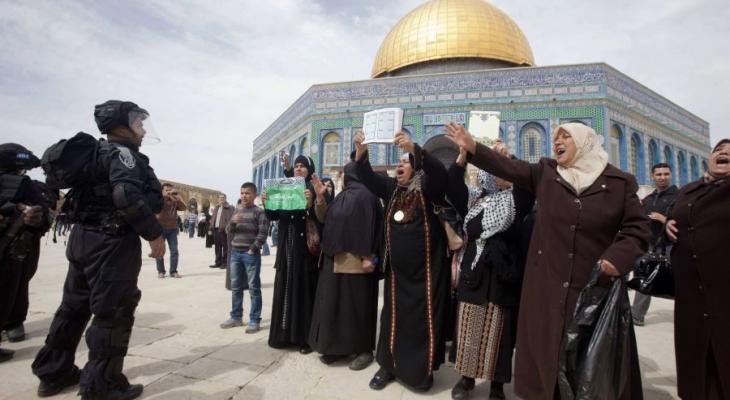 الاحتلال يبعد المزيد من المقدسيين عن المسجد الأقصى.jpg