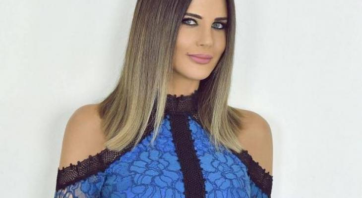 هكذا عبر نجوم الفن و الإعلام عن إعجابهم بمنى أبو حمزة...