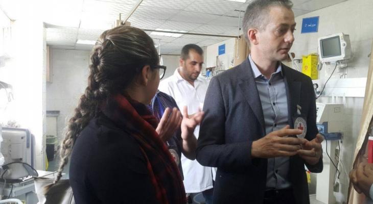 مدير اللجنة الدولية للصليب الأحمر يثني على قدرة الطواقم الطبية بغزة