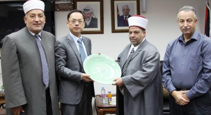 ادعيس يلتقي سفير الصين الشعبية لدى فلسطين