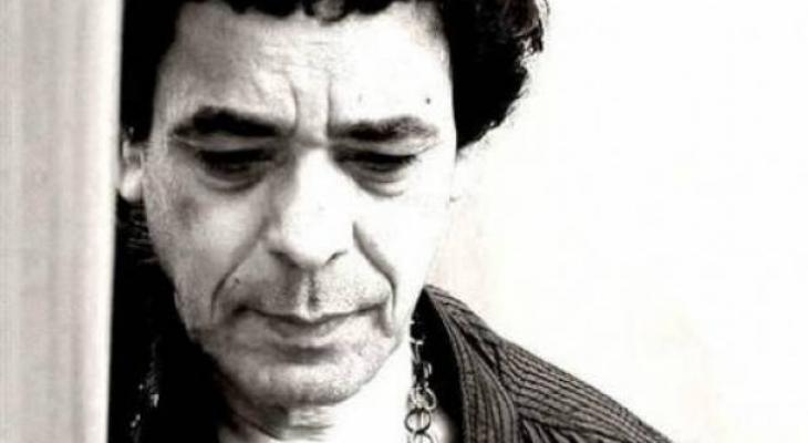 محمد منير يدخل غرفة العمليات.. ماذا عن حالته الصحية؟