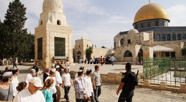 اقتحام المسجد الأقصى من قبل منظمة طلابية.jpg