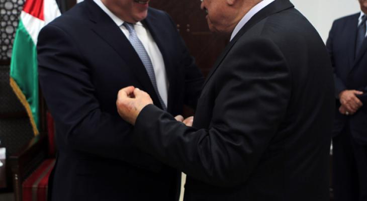 الرئيس عباس يستقبل نائب رئيس الوزراء وزير الخارجية وشؤون المغتربين الاردني