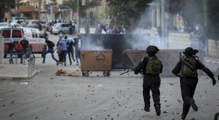 اعتقال شاب وإصابة العشرات خلال مواجهات مع قوات الاحتلال بقلقيلية