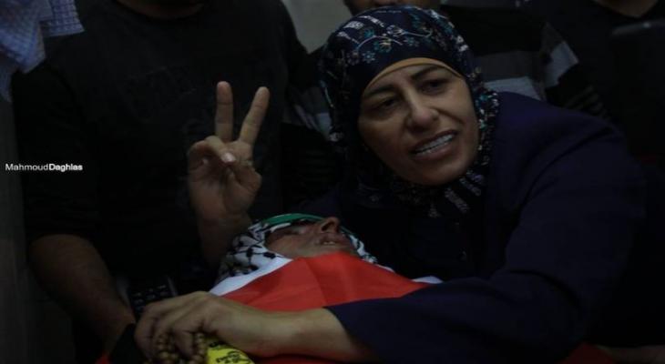 محكمة عوفر تنظر في قضية والدة وشقيقة الشهيد محمد شماسنة