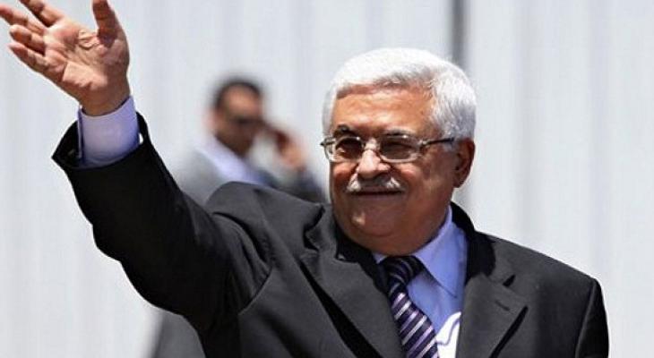 الرئيس محمود عباس يهنئ
