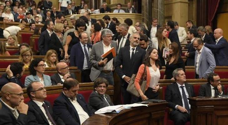 البرلمان الكتالوني يعتزم التصويت اليوم لانتخاب رئيس للإقليم