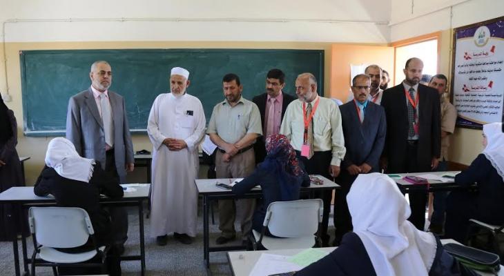 التعليم بغزة يُشيد بانتظام سير امتحانات الثانوية العامة