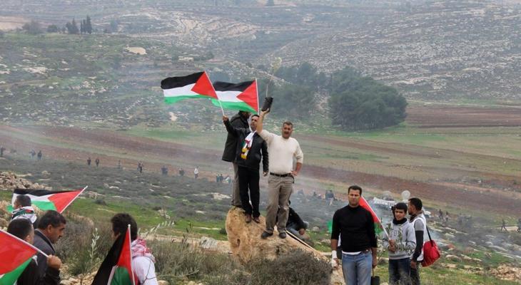 هيئة مقاومة الجدار تواصل اعتصامها رفضًا لهدم تجمع الخان الأحمر في القدس