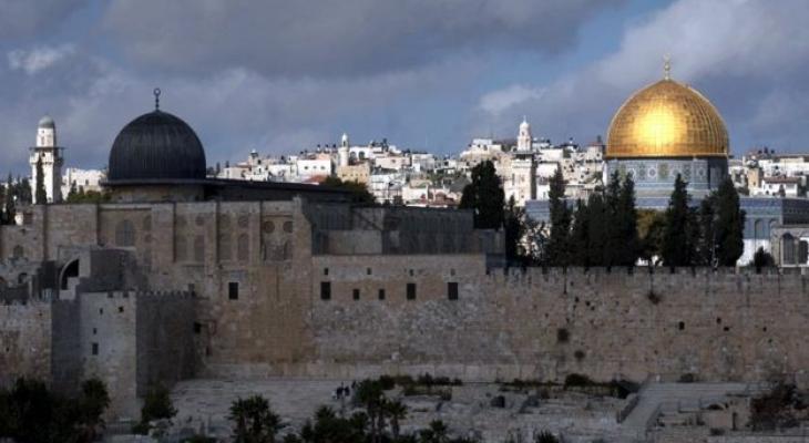 "شؤون القدس" تحذر من الهجمة الاستيطانية المستمرة على الأقصى
