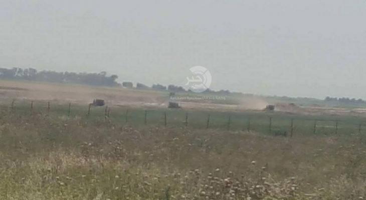 7 آليات عسكرية إسرائيلية تتوغل بمنطقة معبر "كارني" شمال شرق غزة 