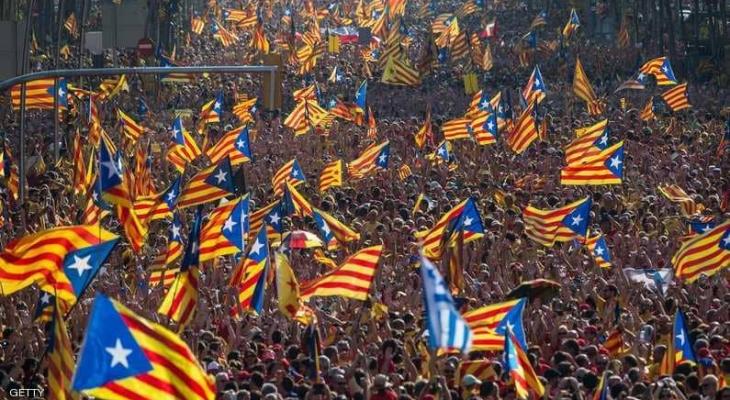 مدريد: مليار دولار تكلفة الأزمة الكتالونية