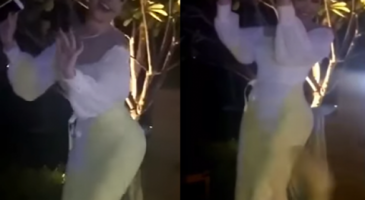 شاهدوا :  وصلة رقص “جريئة” للفنانة السورية “نسرين طافش” تشعل مواقع التواصل الاجتماعي!