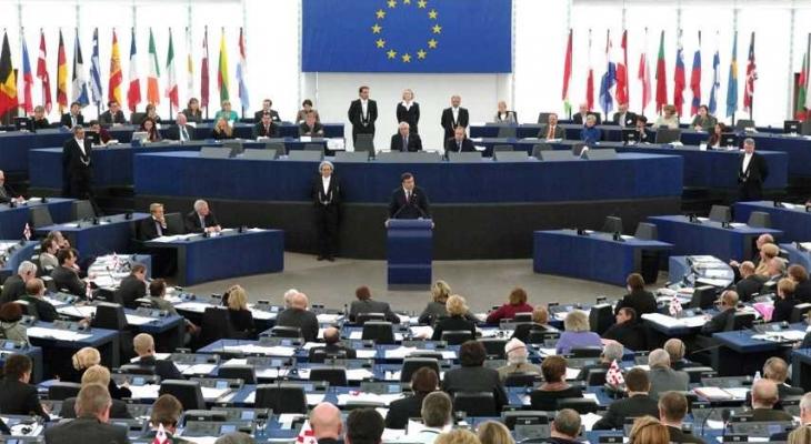 البرلمان الأوروبي يصوت لقرار يدعم حل الدولتين