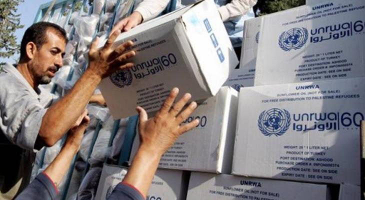 اللجان الشعبية تُطالب "الأونروا" بتوزيع طرود غذائية لمتضرري الخصم من موظفي السلطة بغزة 
