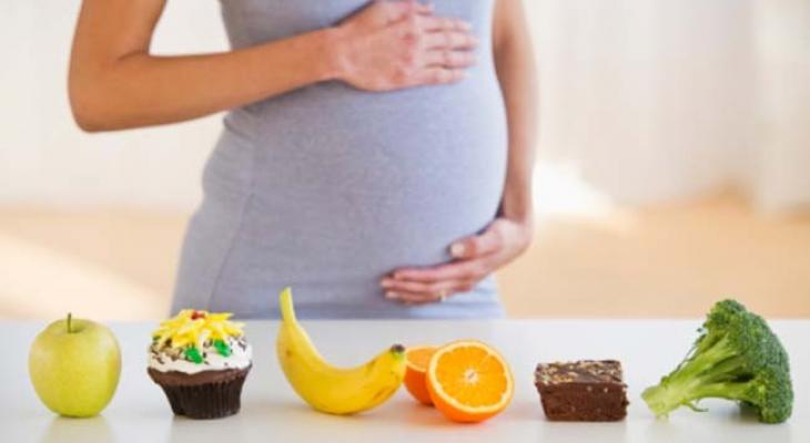 Healthy-food-for-pregnant-women.jpg