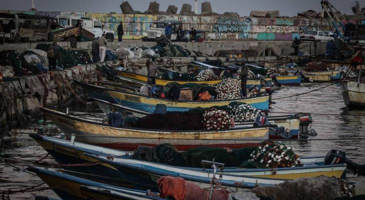 الاحتلال يستهدف الصيادين ومراكبهم شمال القطاع
