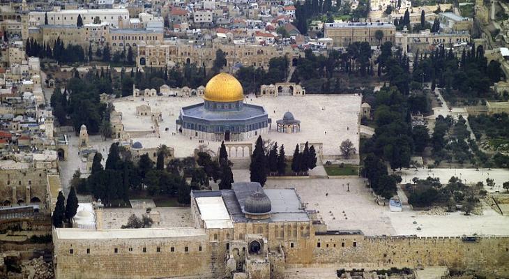 فتح "إقليم القدس" تُحذر من الخطر المحدق بالمقدسات الإسلامية بالبلدة القديمة
