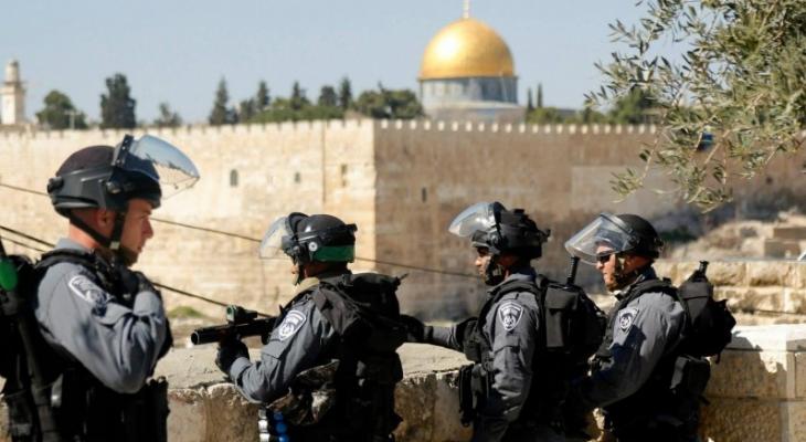 الاحتلال يقمع وقفة تضامنية مع أسير جريحة في "القدس"