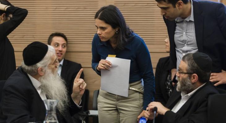 "إسرائيل" ستمنع دخول فلسطينيين مدينين ماليًا