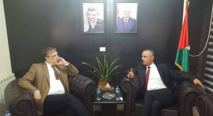 وزير العدل يلتقي السفير الهولندي ويبحثا خطة لدعم قطاع العدالة