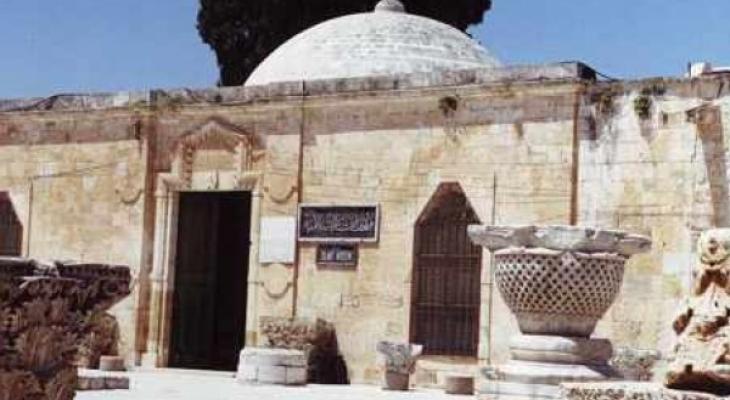 العاهل الأردني يتبرع بمليون دولار للمتحف الإسلامي بالأقصى.jpg