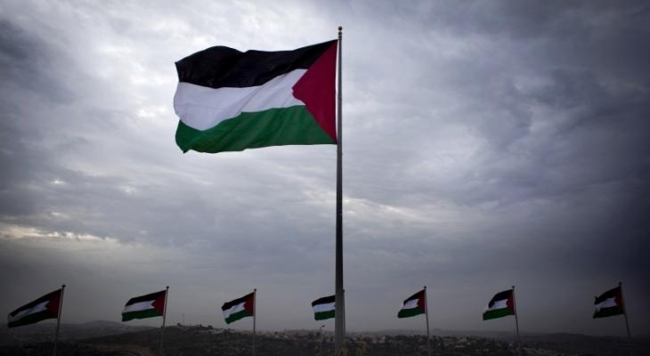 عبد الهادي يطلع السفير العراقي على تطورات الأوضاع في فلسطين.jpg