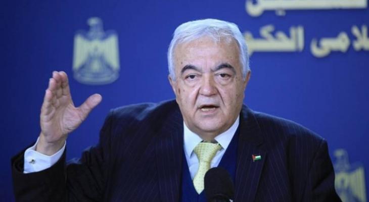 أبو شهلا يطالب الدول العربية بتقديم الدعم للشباب الفلسطيني.jpg