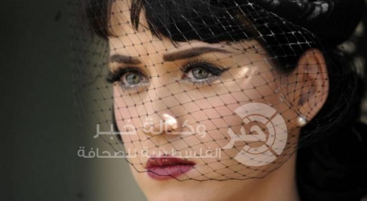 مكياج العيون على طريقة KATY PERRY