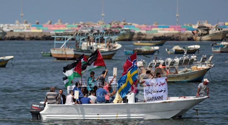 قوارب-ميناء-غزة-ترحيب-اسطول-الحرية