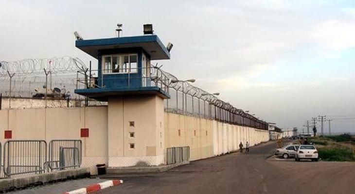 وقفة دعم وإسناد للأسيرات داخل سجون الاحتلال أمام سجن "الدامون"