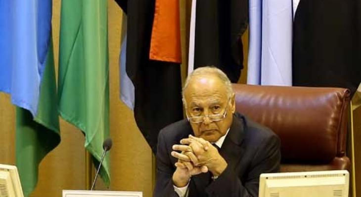 هنية يطلع أمين جامعة الدول العربية على اتفاق المصالحة.jpg