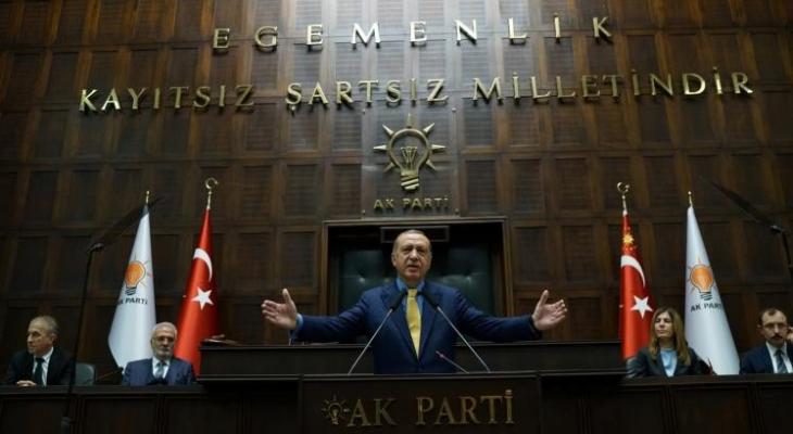 أردوغان للغرب تسليم الانقلابيين شرط لتبادل المطلوبين.jpg