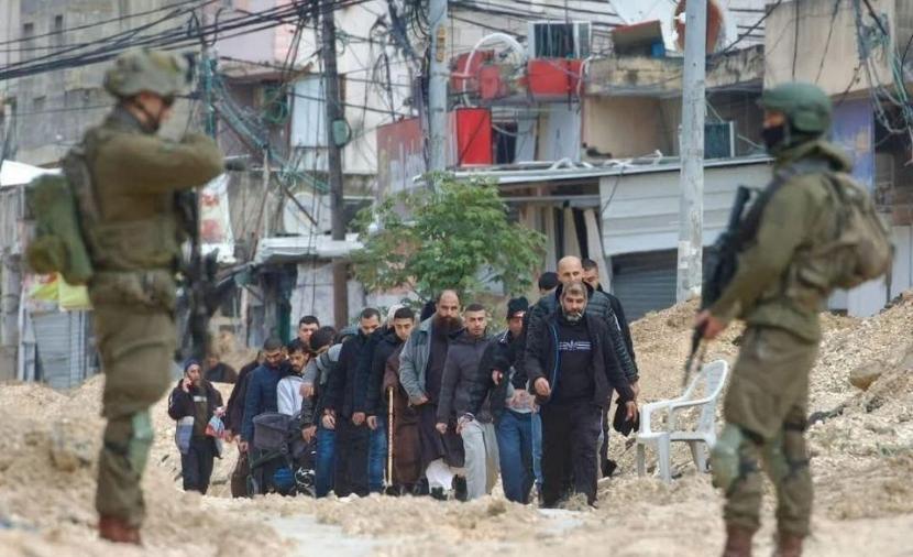 دائرة شؤون اللاجئين تُدين قرار الاحتلال بهدم 25 مبنى سكنيًا في مخيم نور شمس 